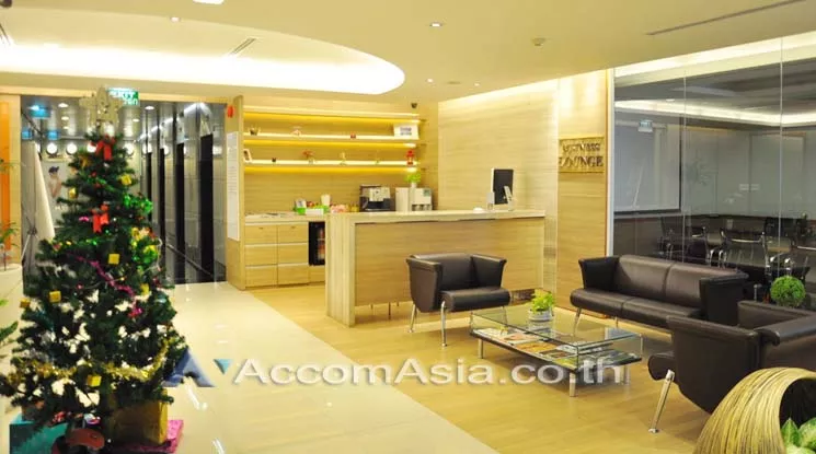 6  Office Space For Rent in Ploenchit ,Bangkok BTS Ploenchit at Q House Ploenchit Service Office AA10287